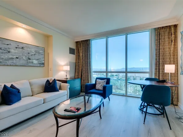 135 Harmon Ave #804, Las Vegas, NV 89109