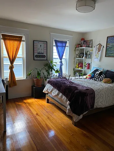 Mason St — Photo 13