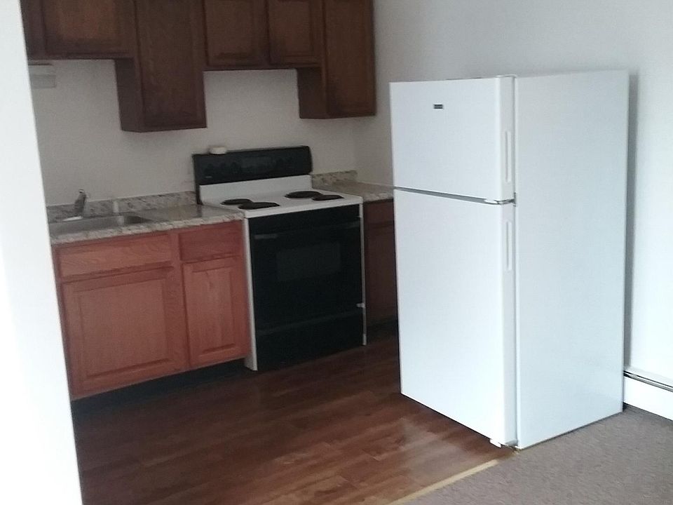 1st image of 572 Randolph St #A-1