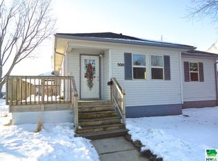 500 Larchwood Dr, Storm Lake, IA 50588