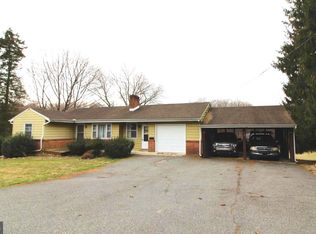 915 New London Rd, Newark, DE 19711