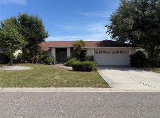 5008 Southern Pine Cir, Venice, FL 34293