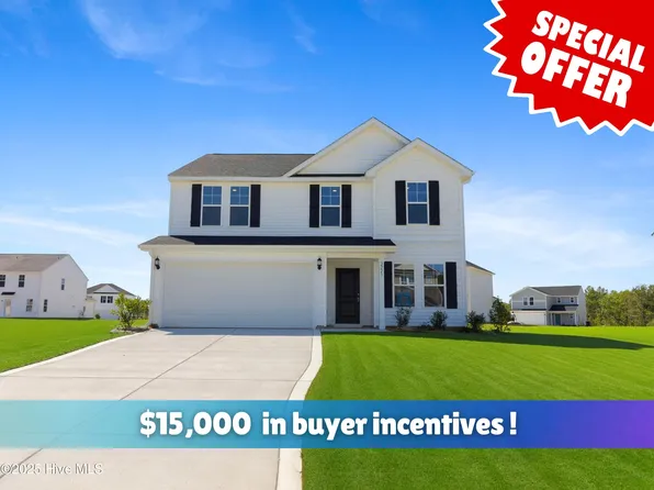2223 Roadster Pony Lane, Hope Mills, NC 28348