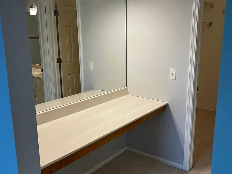 205 Glasgow Ln #Z2 — Photo 12