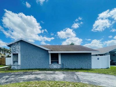 8200 SW 3rd Ct, North Lauderdale, FL, 33068