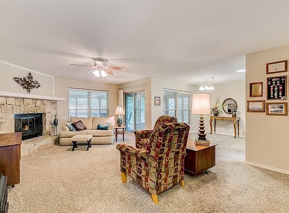 4th image of 4208 Mojave Dr