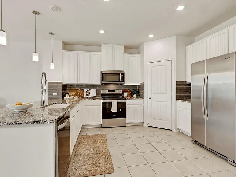 12600 Anthology St — Photo 10