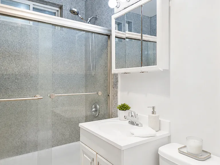 1590 York Ave #3A — Photo 6
