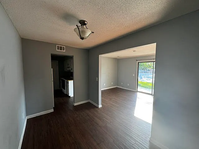 329 W Main St #1 — Photo 10