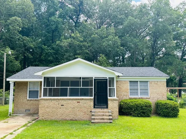 5 Cecil Rd, Sumter, SC 29150