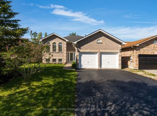 186 Golden Meadow Rd, Barrie, ON L4N9R6