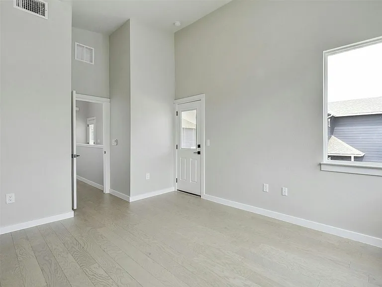 313 Blackson Ave #A — Photo 11