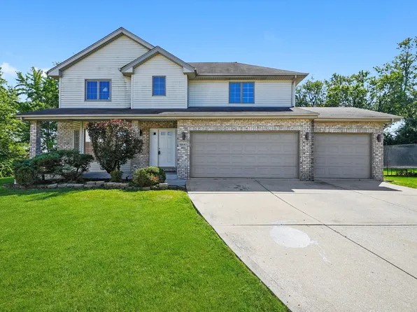 18641 Loras Ct, Country Club Hills, IL 60478
