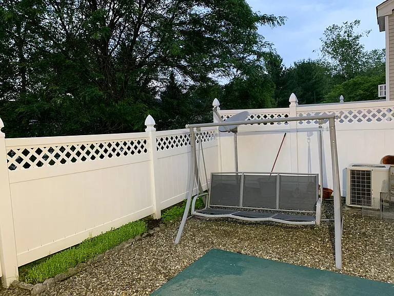 304 Harvest Ln — Photo 25