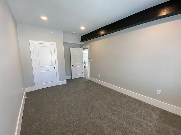 219 N Hanover St #3 — Photo 12