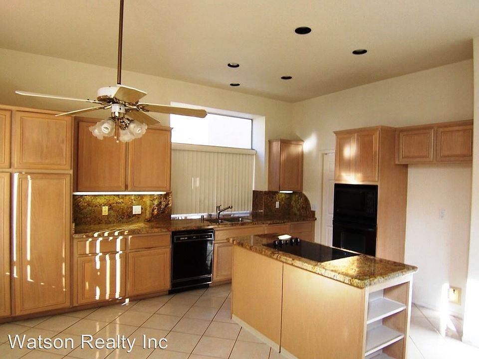 1st image of 17980 Pueblo Vista Ln