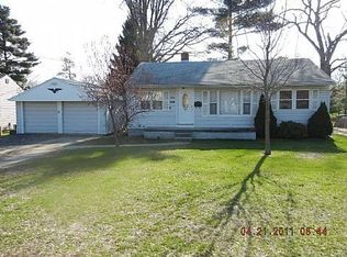 5920 Dixon Ave, Toledo, OH 43613