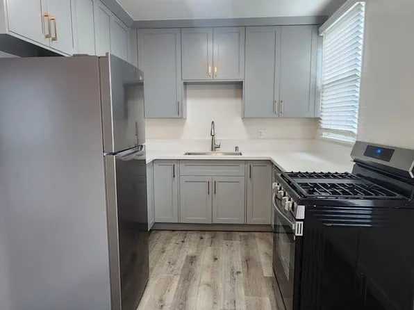 2305-2309 Halm Apartments, 2305-2309 S Halm Ave #2305-01, Los Angeles, CA 90034