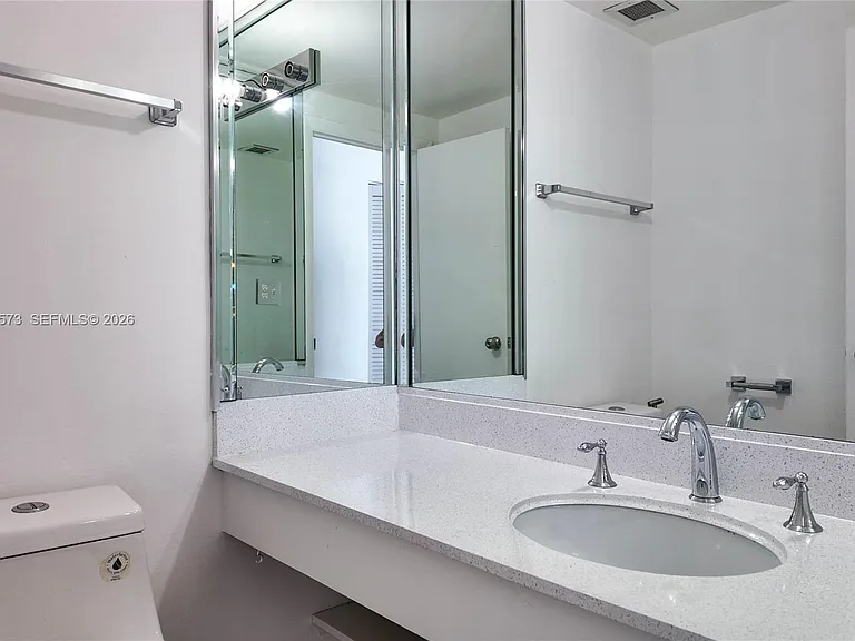 1950 S Ocean Dr #11M — Photo 6