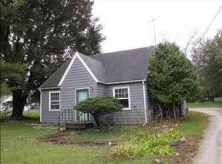 2876 Independence Ave, Waterloo, IA 50707