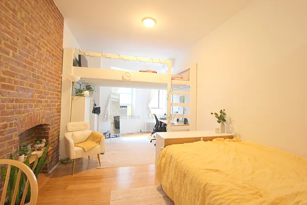 Rented by Corcoran | media 19