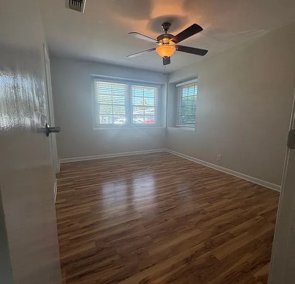 7108 Santa Ana Cir — Photo 15