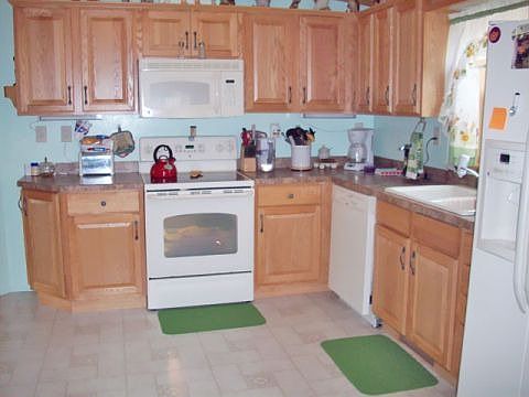 2nd image of 250 Artifact Ave