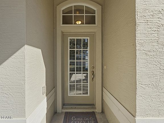 4th image of 1800 Creekwater Blvd