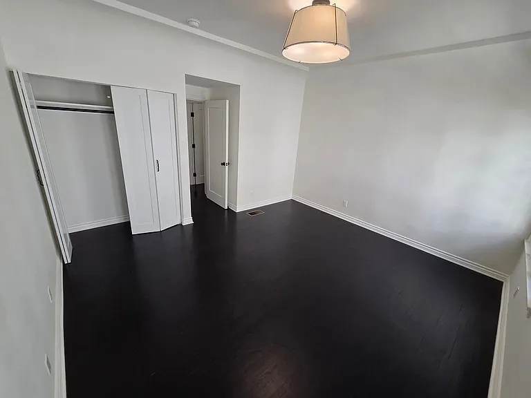 351 S Detroit St #2 — Photo 8