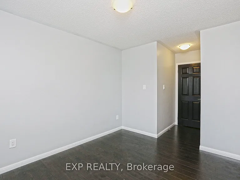 11 Crossbill Rd — Photo 31