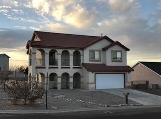 42 Cruces Loop, Los Lunas, NM 87031