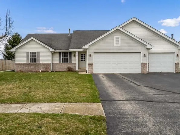 1128 Shadow Wood Dr, Byron, IL 61010