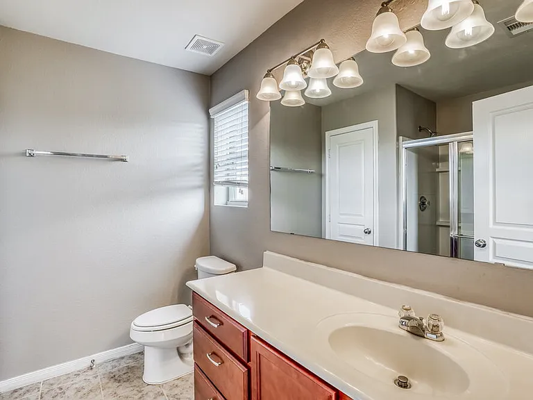 6450 Dayridge Ln — Photo 11