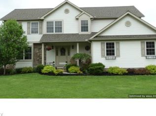 9470 Kile Rd, Chardon, OH 44024
