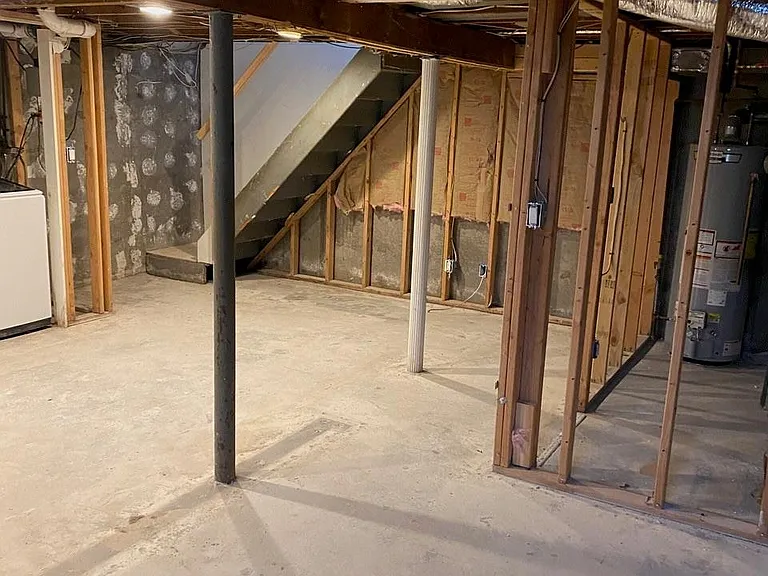 36 Oneida Ave — Photo 21