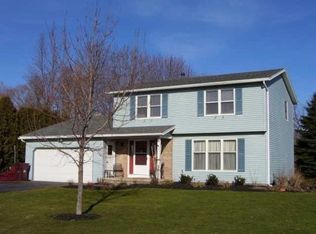 79 Forest Meadow Trl, Rochester, NY 14624