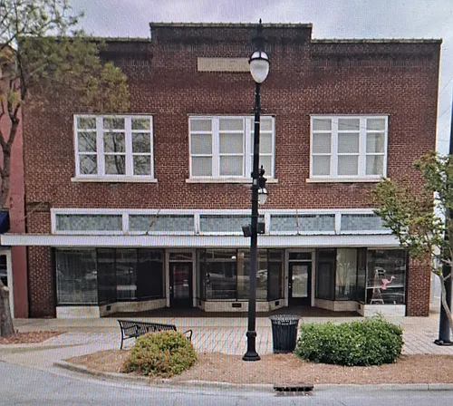 301 Broad St #O Photo 1