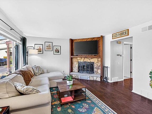 4th image of 549 Knightsbridge Road #549