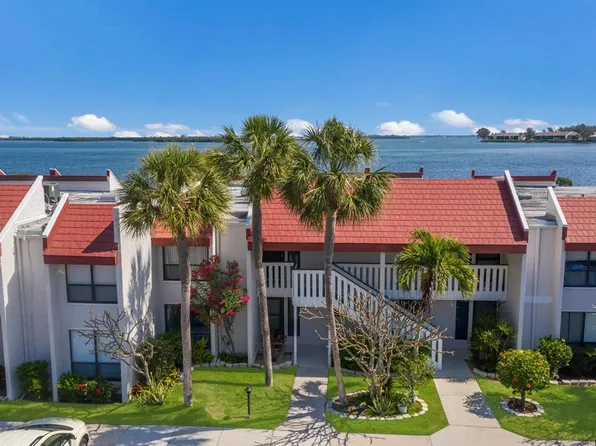 1801 Gulf Dr N Unit 142, Bradenton Beach, FL 34217