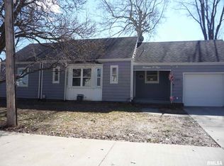 1404 Mossman Ave, Springfield, IL 62702