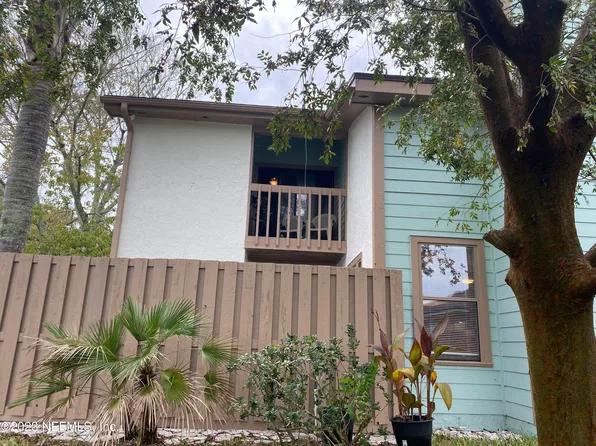 1404 W DEFENDER Court #1404, Jacksonville, FL 32233