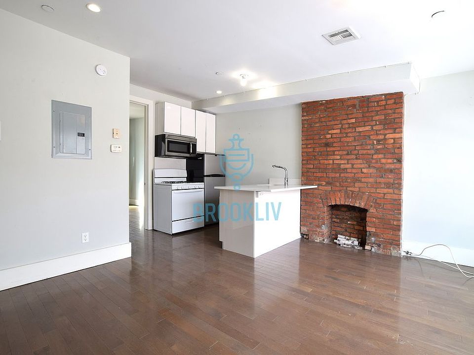 1st image of 335 Prospect Ave APT 2