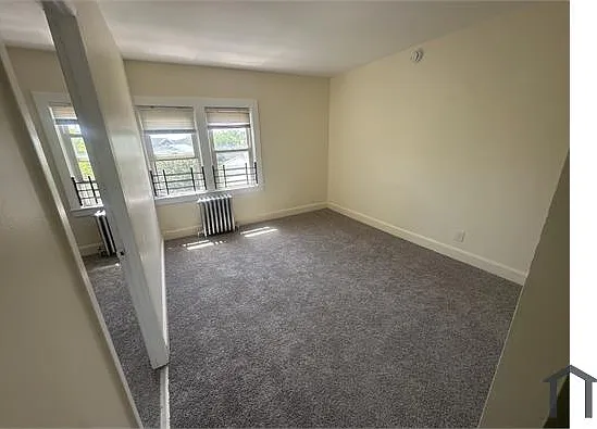 100 Earle Ave #3 — Photo 6
