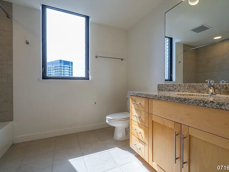 600 Queen St #2906 — Photo 17