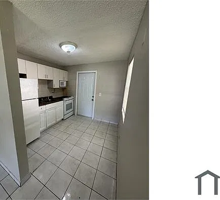 1577 NW 3rd Way