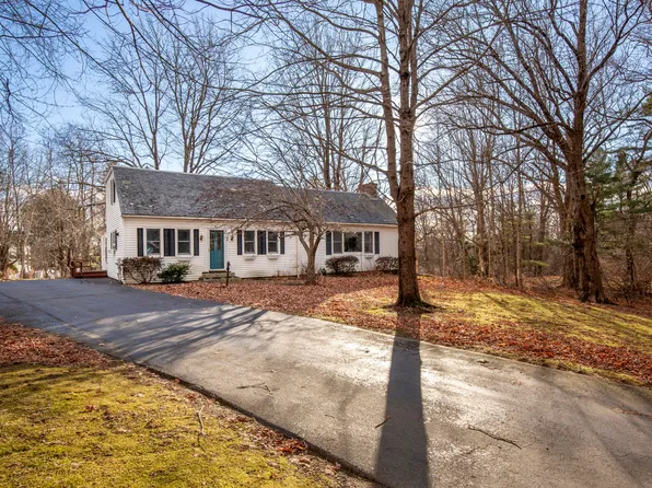 18 Main St Mall, Thomaston, ME 04861