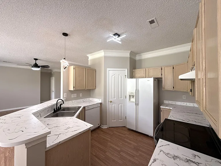 2602 Brahman Meadows Ln — Photo 7