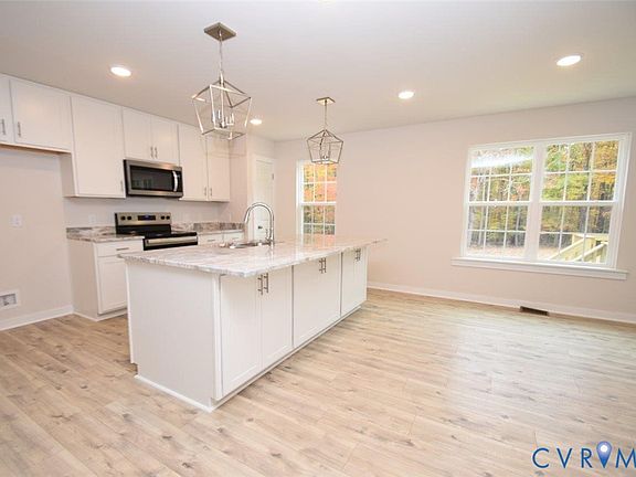 3rd image of 80 Martin Village Rd