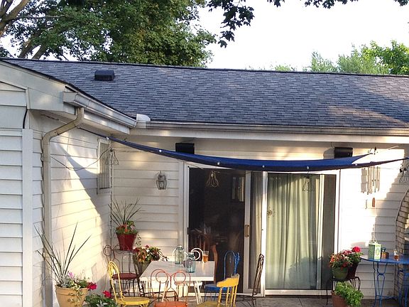 Patio with sunshade
