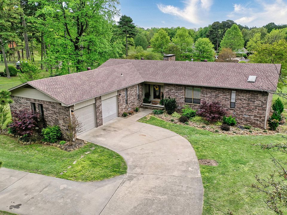 1st image of 411 Skyline Vista Ln